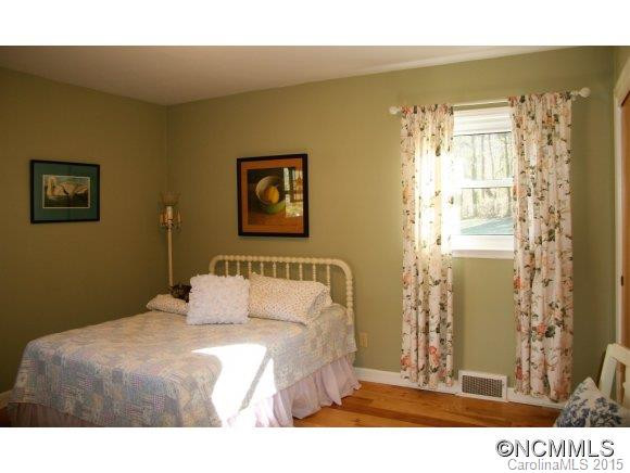 4 Donna Lynn Road - Photo 16