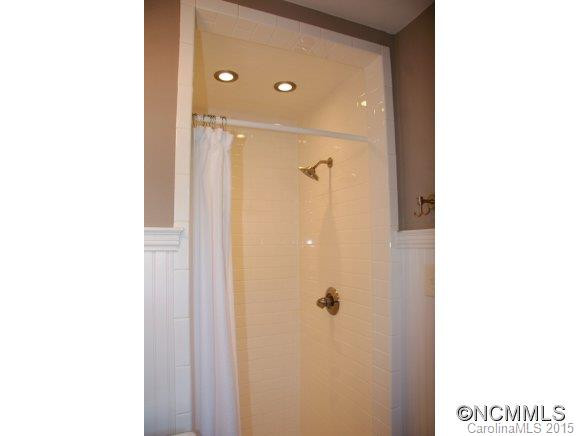 4 Donna Lynn Road - Photo 17
