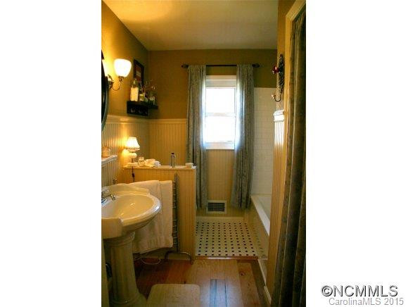 4 Donna Lynn Road - Photo 19