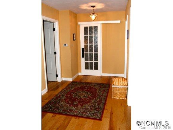 4 Donna Lynn Road - Photo 3