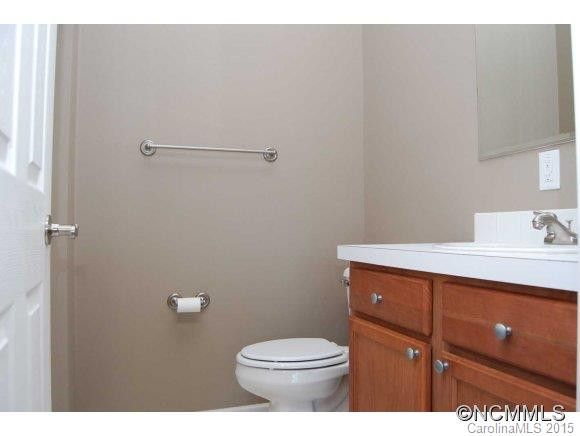 133 Middle St - Photo 11
