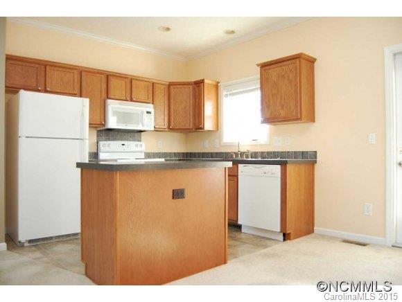 133 Middle St - Photo 5