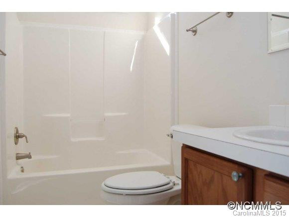 133 Middle St - Photo 8