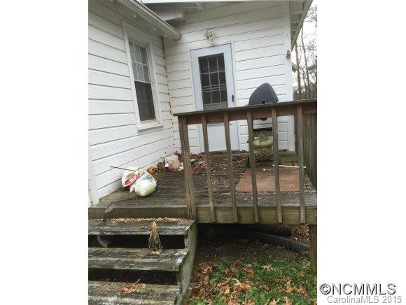 3015 Holly Hill Rd - Photo 4