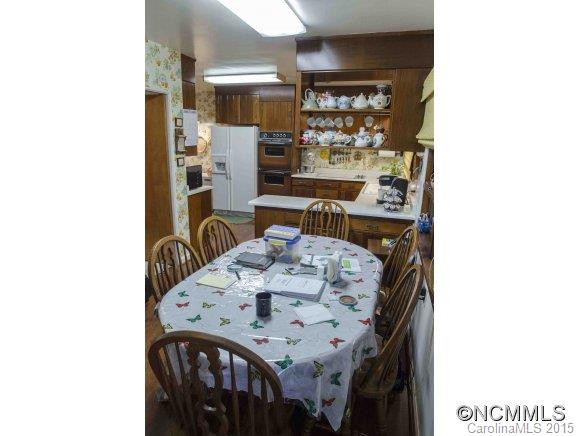 33 Clarendon Road - Photo 18