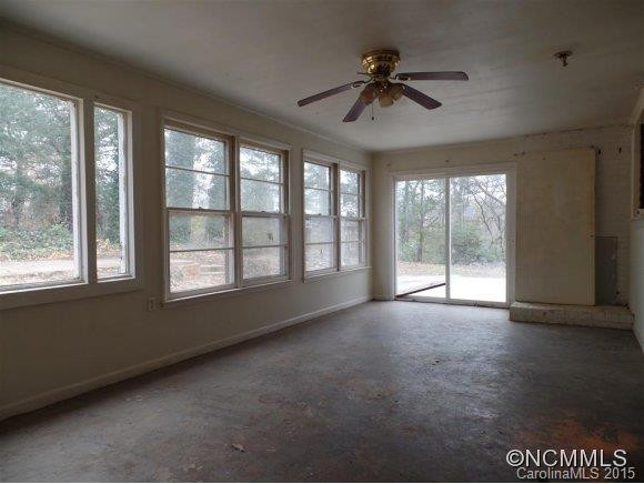 304 Short Michigan Ave - Photo 17