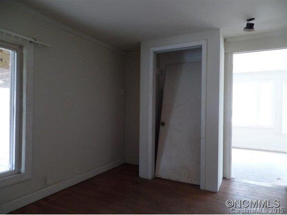 304 Short Michigan Ave - Photo 22