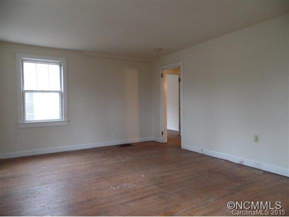 304 Short Michigan Ave - Photo 8