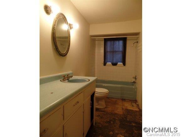 304 Short Michigan Ave - Photo 9