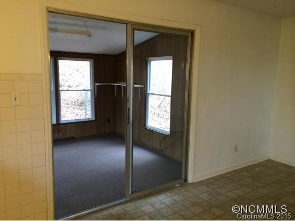 153 Stradley Mountain Road - Photo 13
