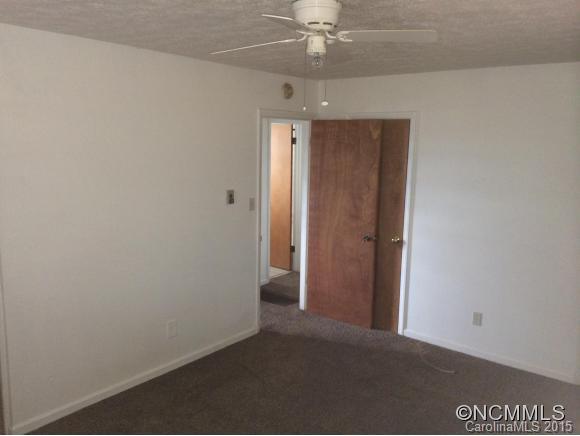153 Stradley Mountain Road - Photo 5