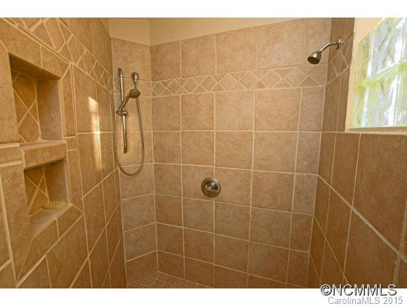 616 Raven Boulevard - Photo 13