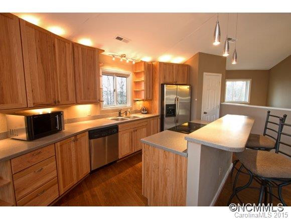 616 Raven Boulevard - Photo 7