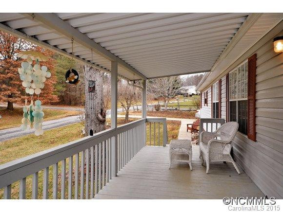 130 Wicklow Drive - Photo 3