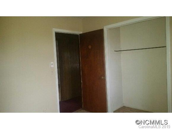 130 Odessa Park - Photo 3