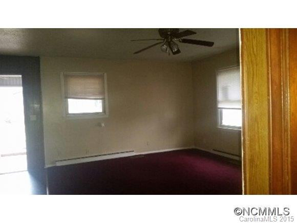 130 Odessa Park - Photo 4