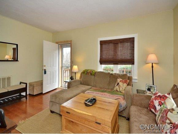 196 CHATHAM RD - Photo 2