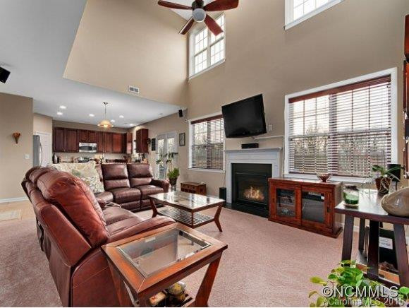 196 ROANOKE ROAD - Photo 5