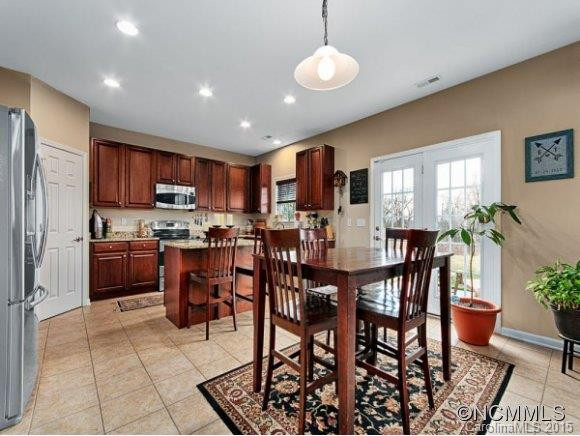 196 ROANOKE ROAD - Photo 9