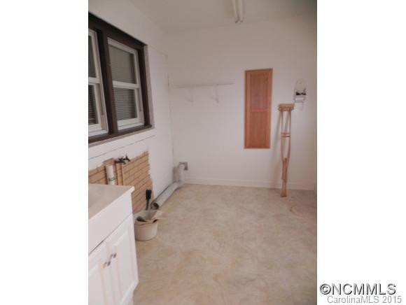 2860 Maple Creek Road - Photo 13