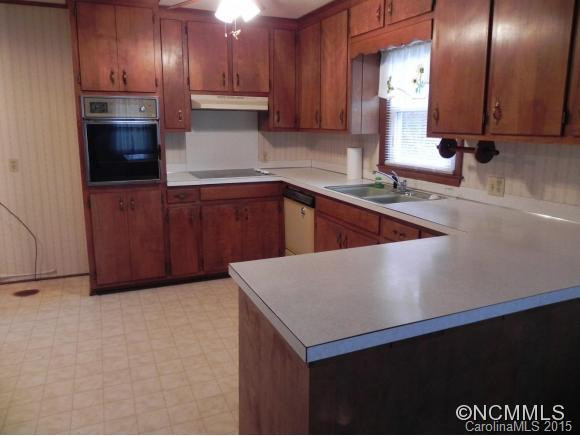 2860 Maple Creek Road - Photo 4