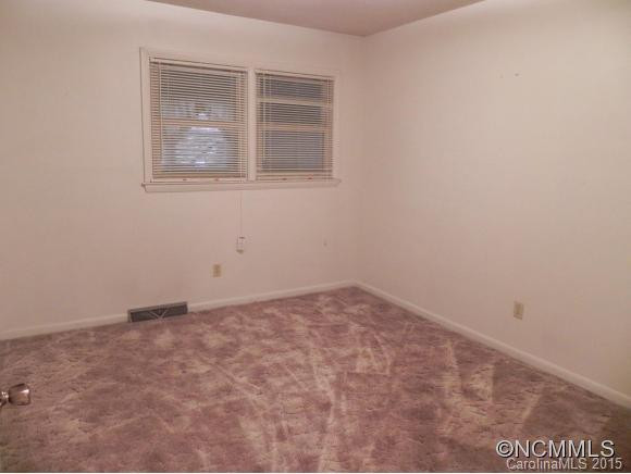 2860 Maple Creek Road - Photo 5