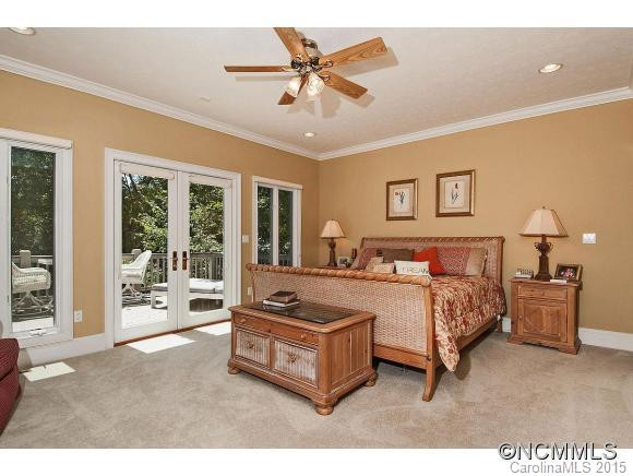 346 Chapel Point - Photo 16