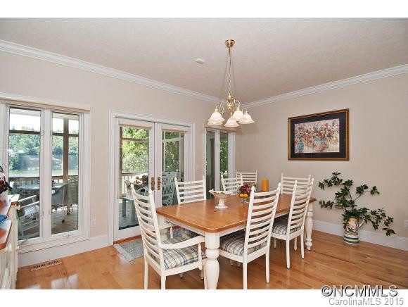 346 Chapel Point - Photo 9