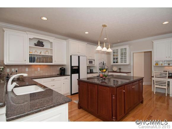 346 Chapel Point - Photo 10
