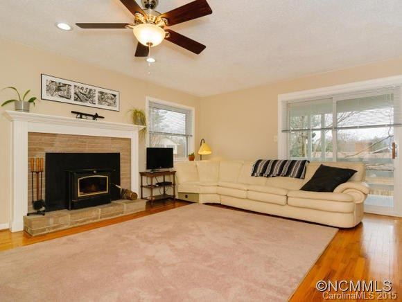 10 Nixon Terrace - Photo 3