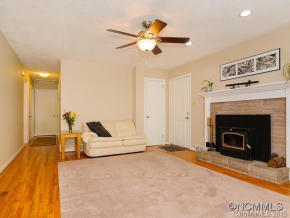 10 Nixon Terrace - Photo 4