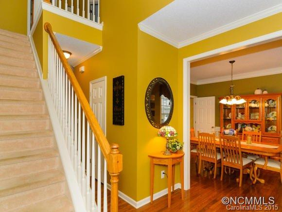 164 Walnut Crest Road - Photo 2