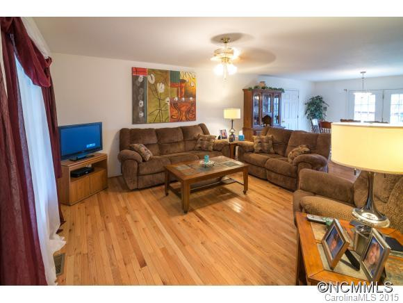 21 Lauren Ridge Way - Photo 8