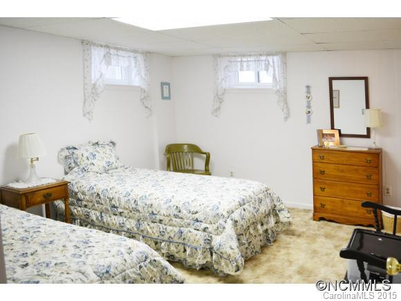 194 Long John Drive - Photo 17