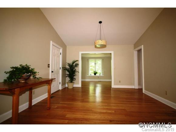 358 Whispering Woods - Photo 4