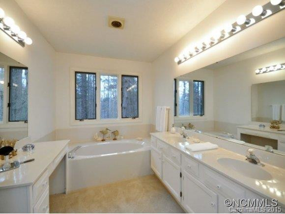 7 CLAREMONT DRIVE - Photo 13