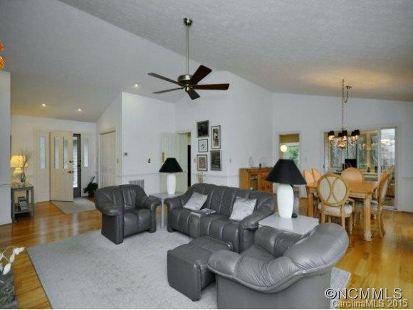 7 CLAREMONT DRIVE - Photo 5