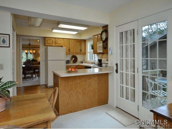 404 WATER OAK LANE - Photo 9