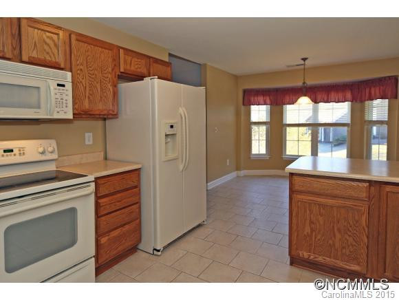 280 Castle Creek Dr - Photo 4