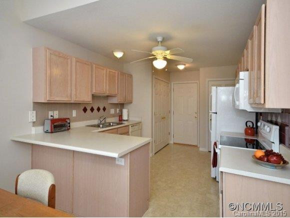 224 WILTSHIRE CIRCLE - Photo 5