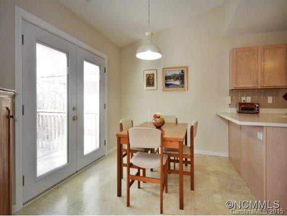 224 WILTSHIRE CIRCLE - Photo 7