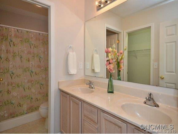 224 WILTSHIRE CIRCLE - Photo 10