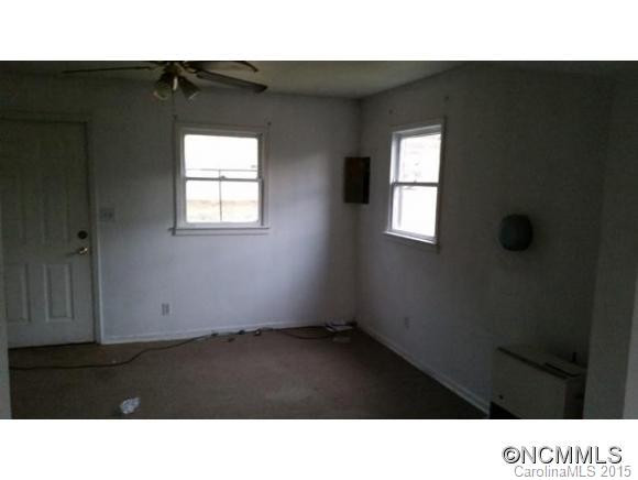 61 Harris Ridge Road - Photo 4