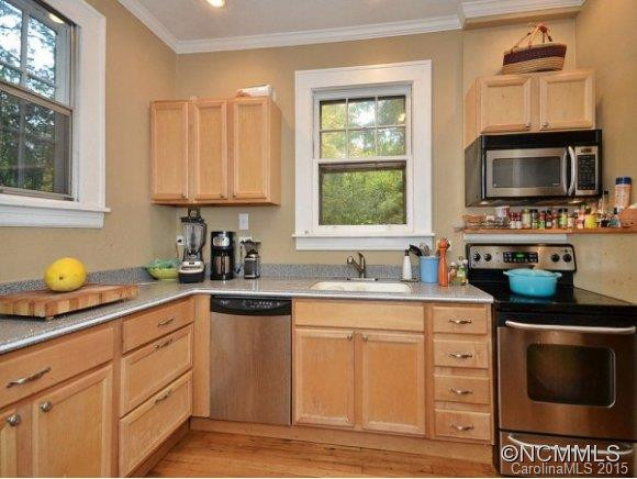 67 WESTOVER DRIVE - Photo 3
