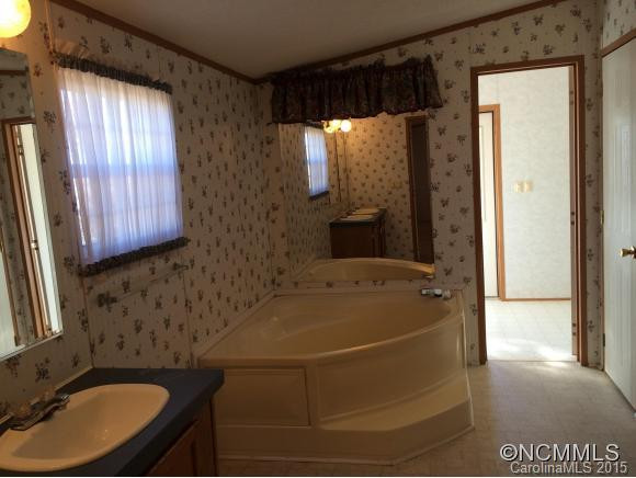 3 Saint Matthews Drive - Photo 11