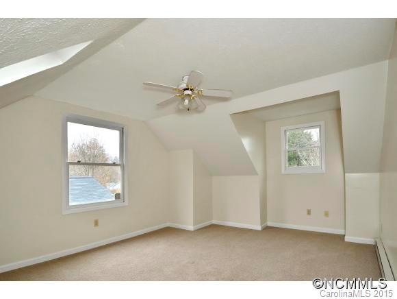 22 MEADOW DRIVE - Photo 9