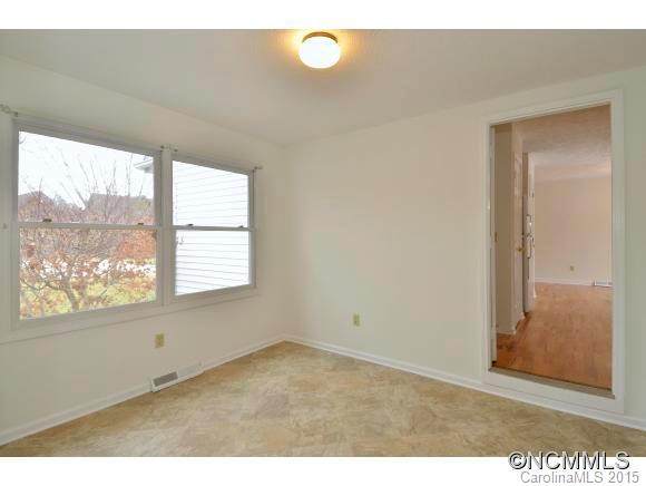 22 MEADOW DRIVE - Photo 10