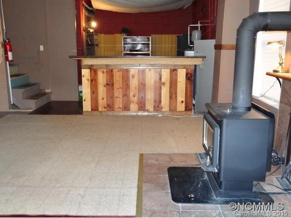 27 Third St - Photo 14