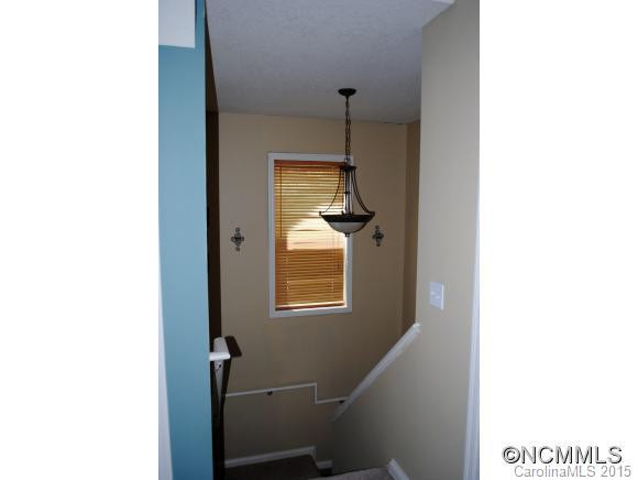 27 Third St - Photo 9