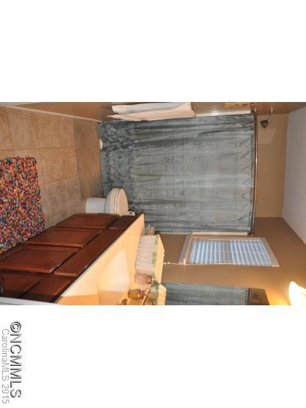 76 herschel Lane - Photo 15